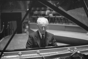 Piano Legends & Stories